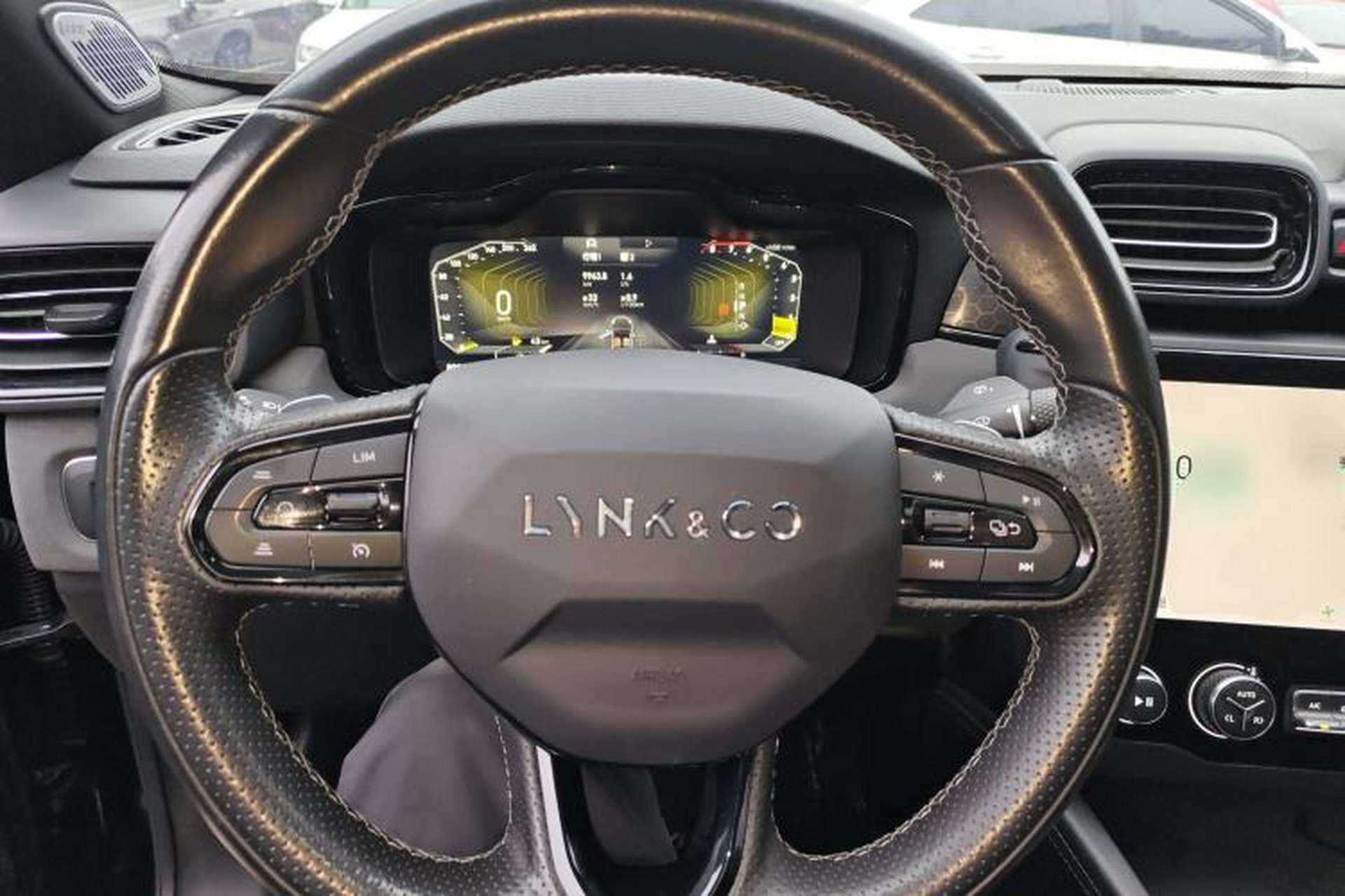 Used Lynk & Co 03 2022 2.0TD DCT JingPro Steering Wheel