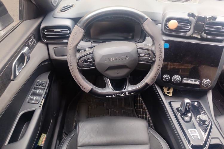 Used Lynk & Co 03 2022 2.0TD DCT JingPro Steering Wheel