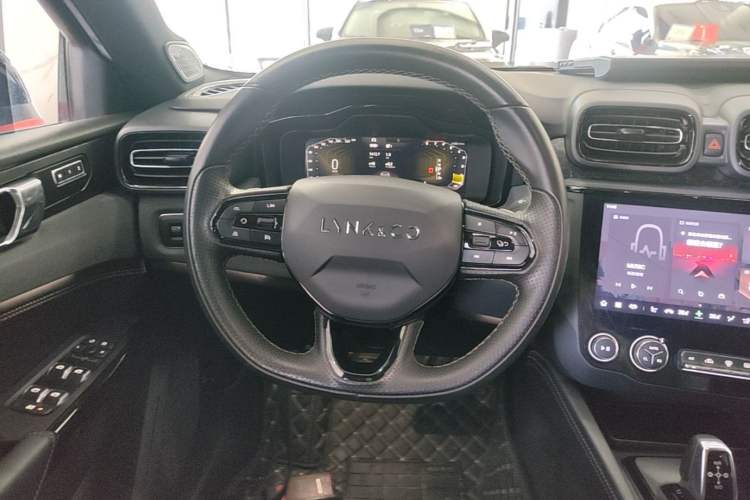 Used Lynk & Co 03 2022 1.5TD DCT JingPro Steering Wheel
