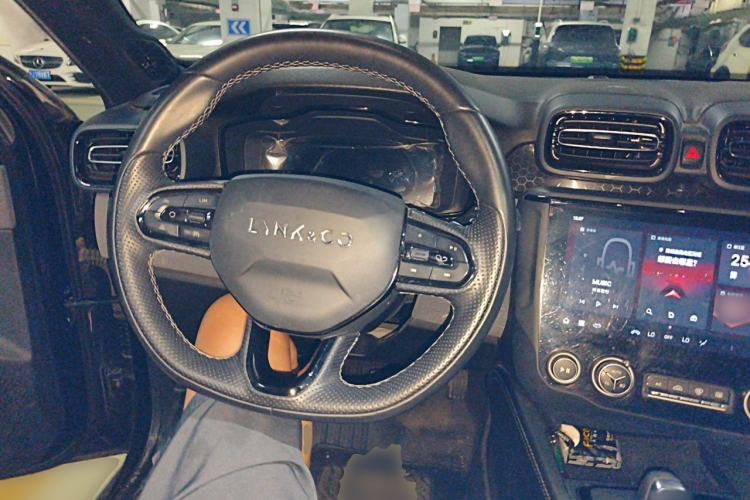 Used Lynk & Co 03 2022 2.0TD DCT GenioPlus Steering Wheel
