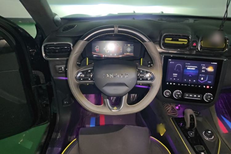 Used Lynk & Co 03 2022 03+ 2.0TD Automatic Wind-Chasing Edition Steering Wheel
