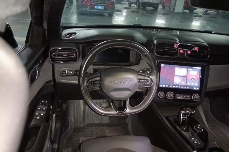Used Lynk & Co 03 2022 1.5TD DCT JingPro Steering Wheel