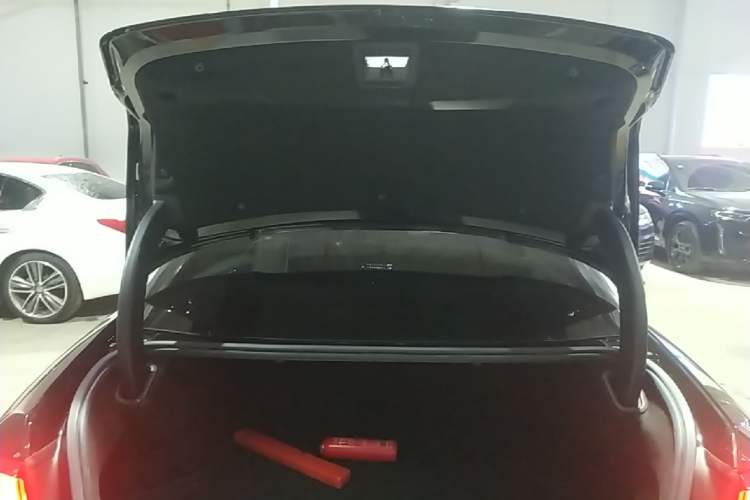 Used Lynk & Co 03 2022 2.0TD DCT JingPro Trunk
