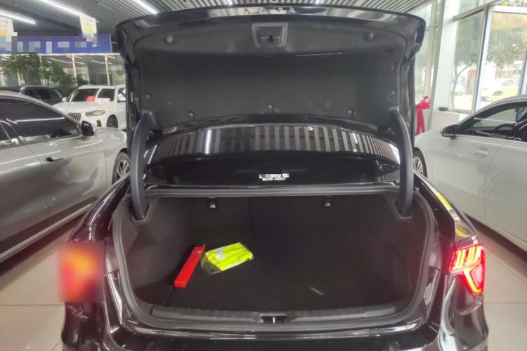 Used Lynk & Co 03 2022 2.0TD DCT JingPro Trunk