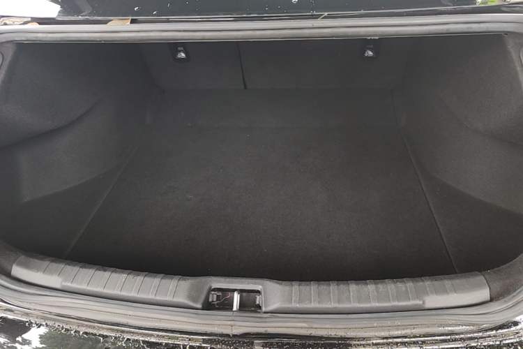 Used Lynk & Co 03 2022 2.0TD DCT GenioPlus Trunk