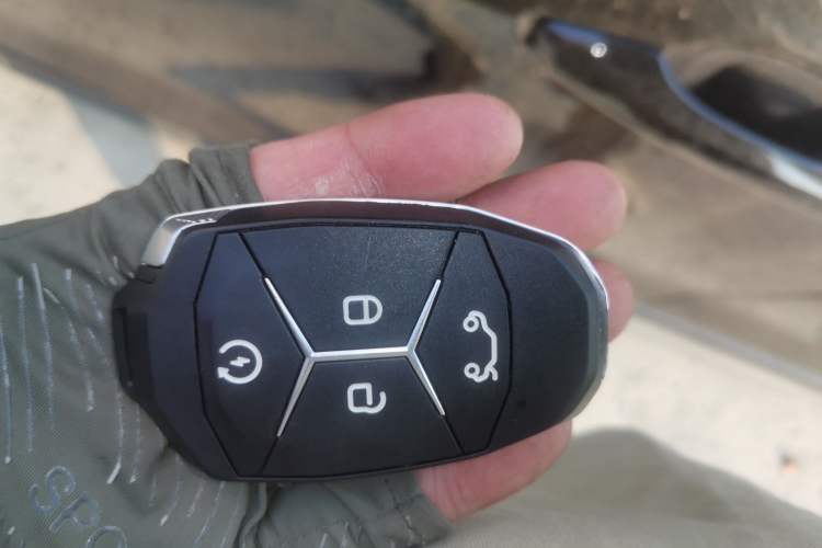 Used Lynk & Co 03 2022 2.0TD DCT JingPro Vehicle Key