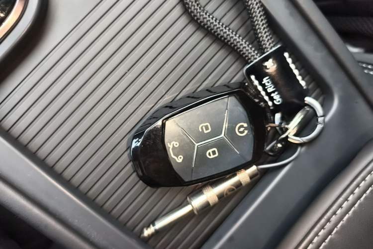 Used Lynk & Co 03 2022 2.0TD DCT JingPro Vehicle Key