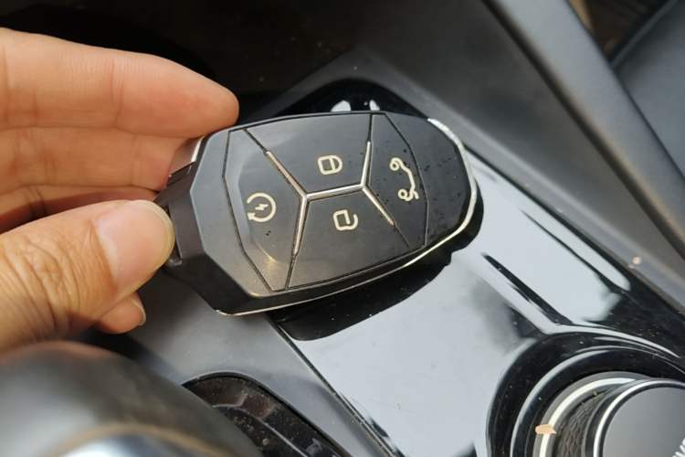 Used Lynk & Co 03 2022 2.0TD DCT JingPro Vehicle Key
