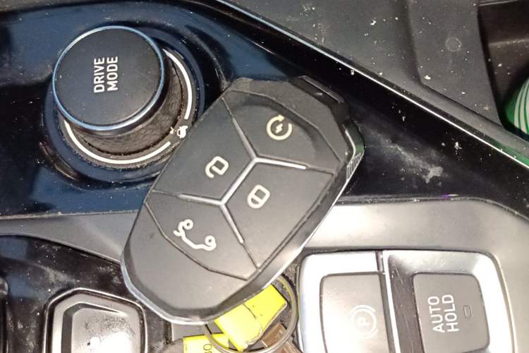 Used Lynk & Co 03 2022 2.0TD DCT JingPro Vehicle Key