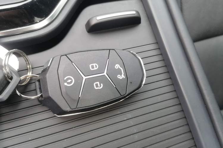Used Lynk & Co 03 2022 2.0TD DCT JingPro Vehicle Key