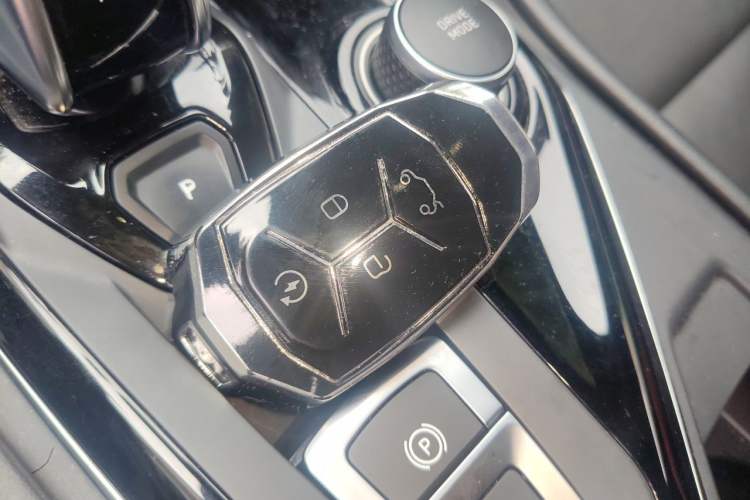 Used Lynk & Co 03 2022 2.0TD DCT JingPro Vehicle Key
