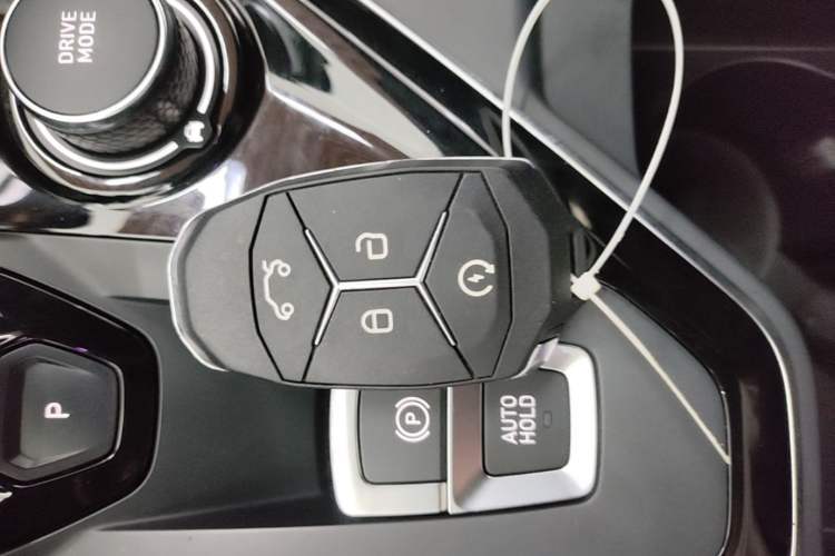 Used Lynk & Co 03 2022 1.5TD DCT JingPro Vehicle Key