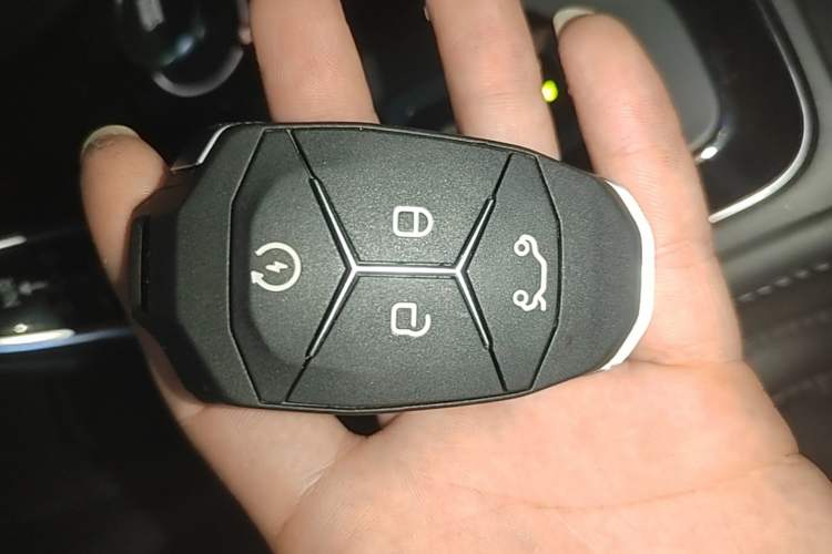 Used Lynk & Co 03 2022 1.5TD DCT JingPro Vehicle Key