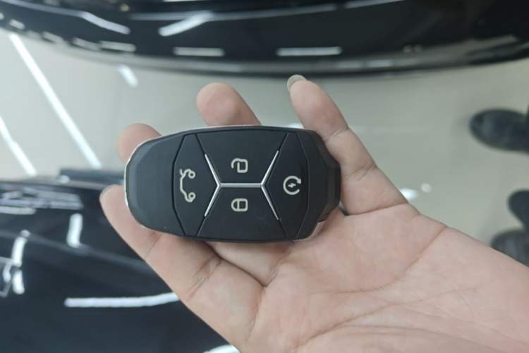 Used Lynk & Co 03 2022 2.0TD DCT JingPro Vehicle Key