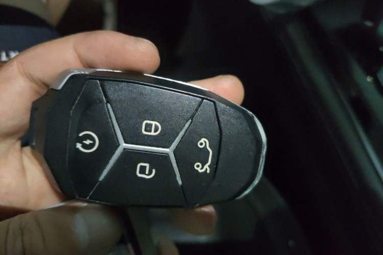 Used Lynk & Co 03 2022 1.5TD DCT JingPro Vehicle Key