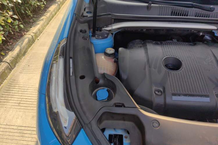 Used Lynk & Co 03 2022 03+ Cyan Custom Performance Kit Engine Bay Right