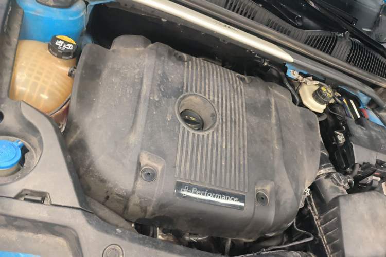 Used Lynk & Co 03 2022 03+ Cyan Custom Performance Kit Engine Bay Right