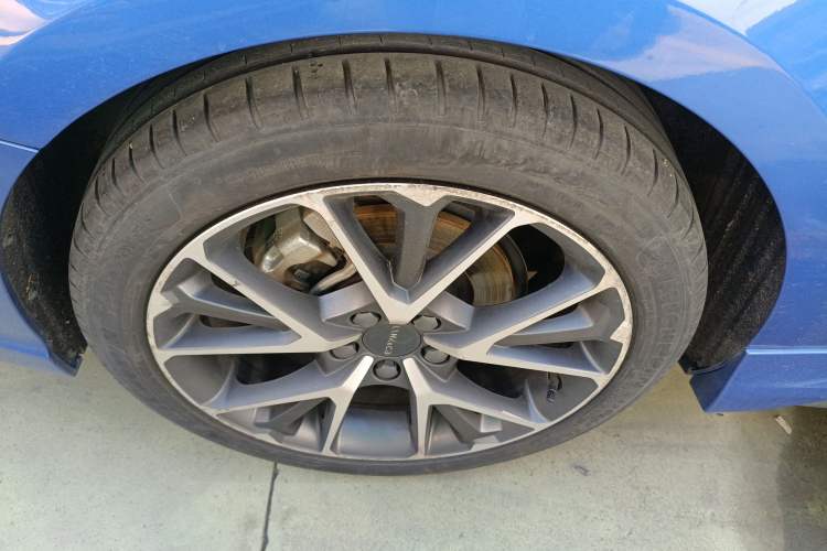 Used Lynk & Co 03 2022 1.5TD DCT JingPro Exterior 8