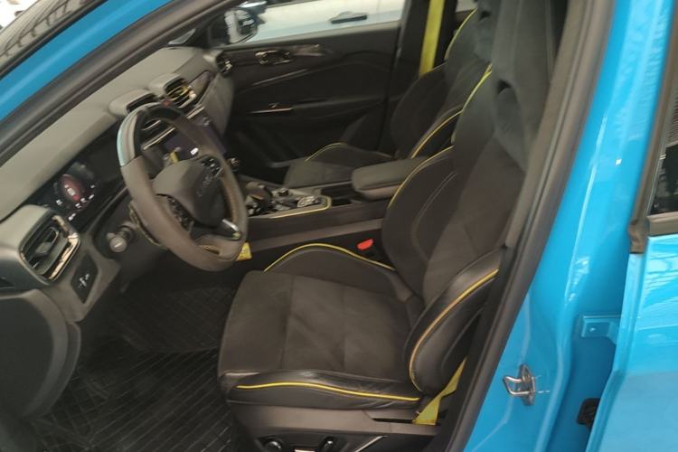 Used Lynk & Co 03 2022 03+ Cyan Custom Performance Kit Left Front Seat