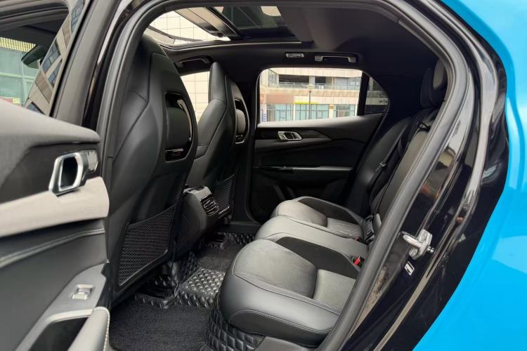 Used Lynk & Co 03 2022 2.0TD DCT JingPro Left Rear Seat
