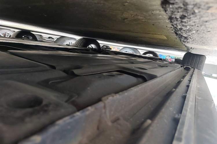 Used Lynk & Co 03 2022 2.0TD DCT JingPro Left Side Sill
