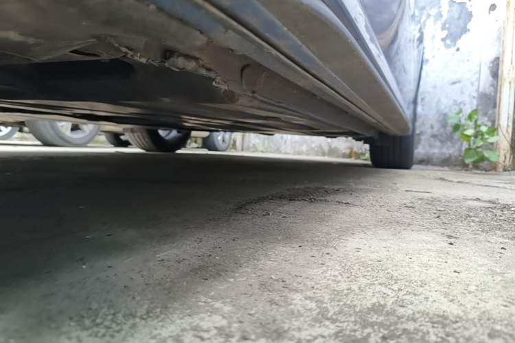 Used Lynk & Co 03 2022 1.5TD DCT JingPro Left Side Sill