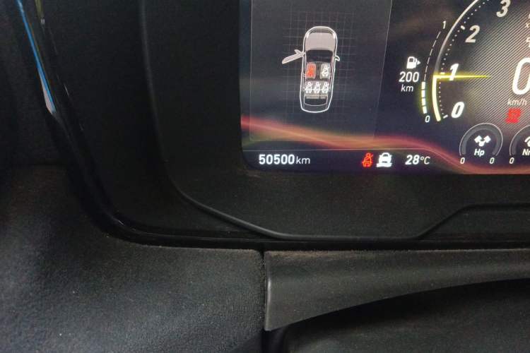 Used Lynk & Co 03 2022 03+ Cyan Custom Performance Kit Odometer Close Up