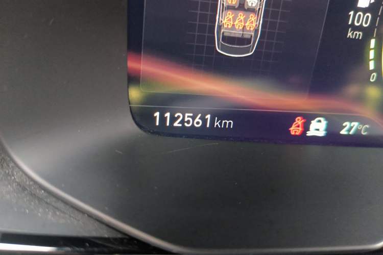 Used Lynk & Co 03 2022 03+ Cyan Custom Performance Kit Odometer Close Up