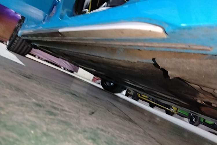 Used Lynk & Co 03 2022 03+ Cyan Custom Performance Kit Right Side Sill