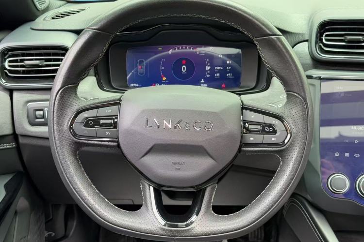 Used Lynk & Co 03 2022 2.0TD DCT JingPro Steering Wheel