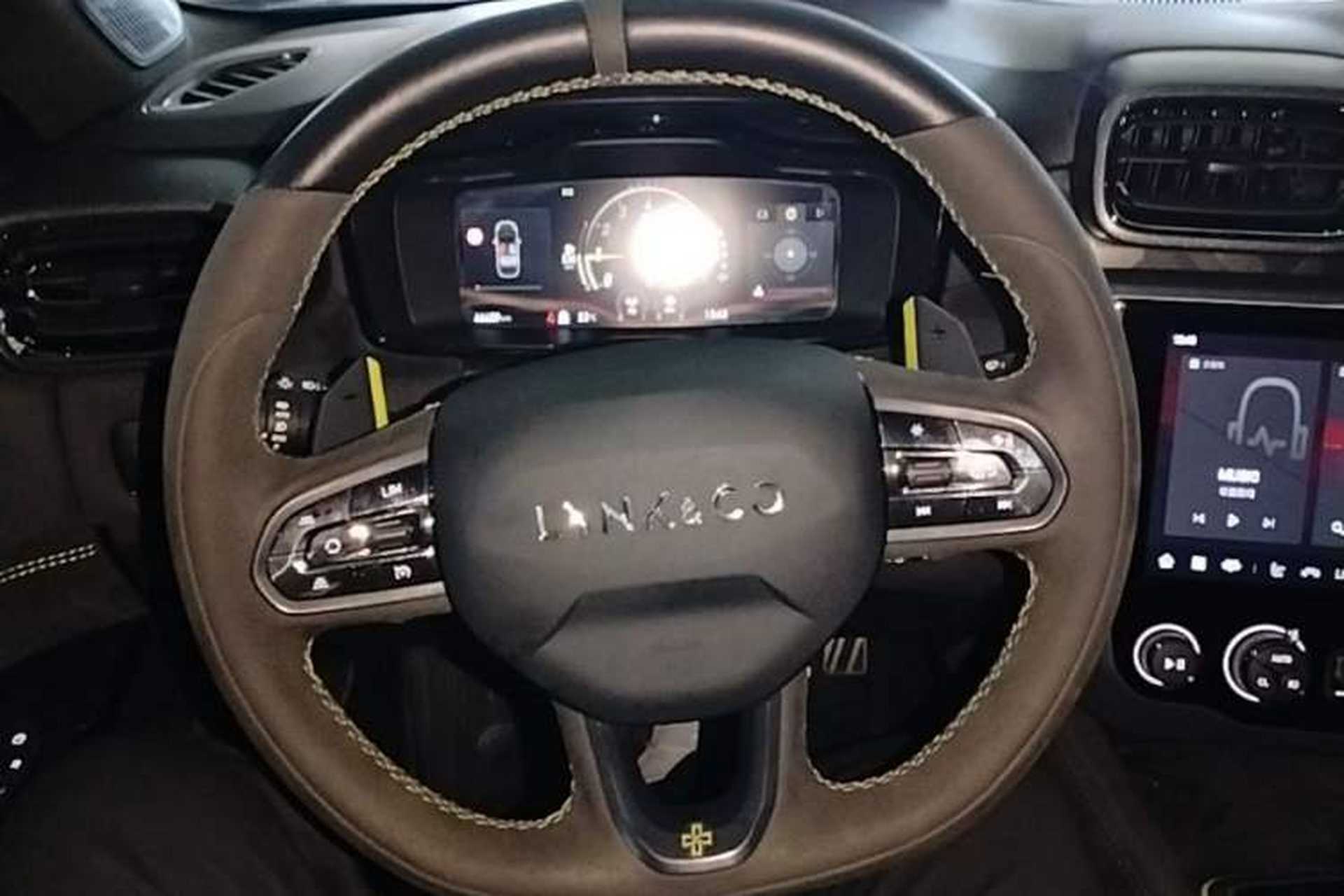 Used Lynk & Co 03 2022 03+ Cyan Custom Performance Kit Steering Wheel