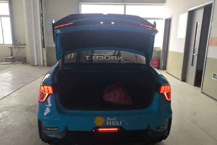 Used Lynk & Co 03 2022 03+ Cyan Custom Edition Trunk