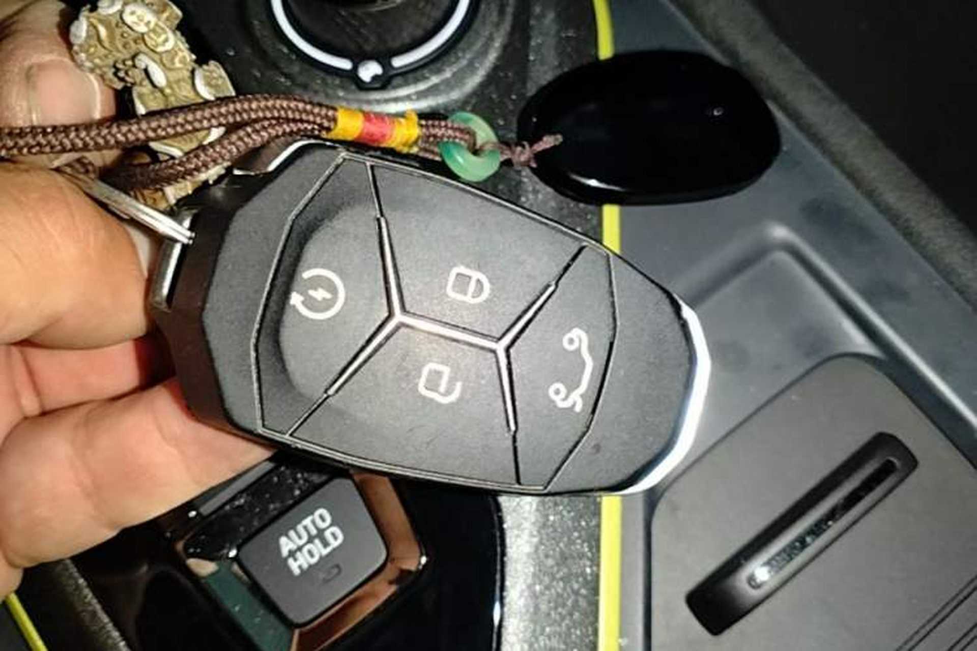 Used Lynk & Co 03 2022 03+ Cyan Custom Performance Kit Vehicle Key