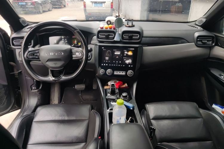 Used Lynk & Co 03 2022 2.0TD DCT JingPro Center Console