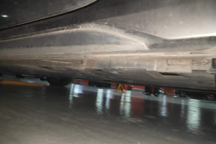 Used Lynk & Co 03 2022 1.5TD DCT JingPro Chassis Rear Left
