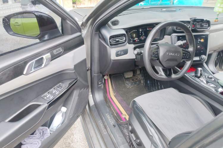 Used Lynk & Co 03 2022 1.5TD DCT JingPro Driver Seat