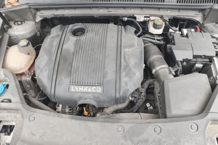 Used Lynk & Co 03 2022 1.5TD DCT JingPro Engine Bay