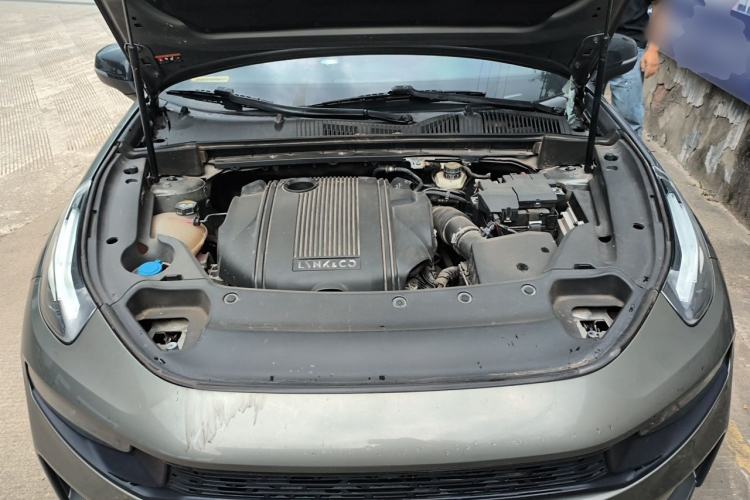 Used Lynk & Co 03 2022 1.5TD DCT JingPro Engine Bay