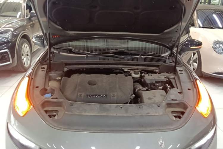 Used Lynk & Co 03 2022 2.0TD DCT GenioPlus Engine Bay