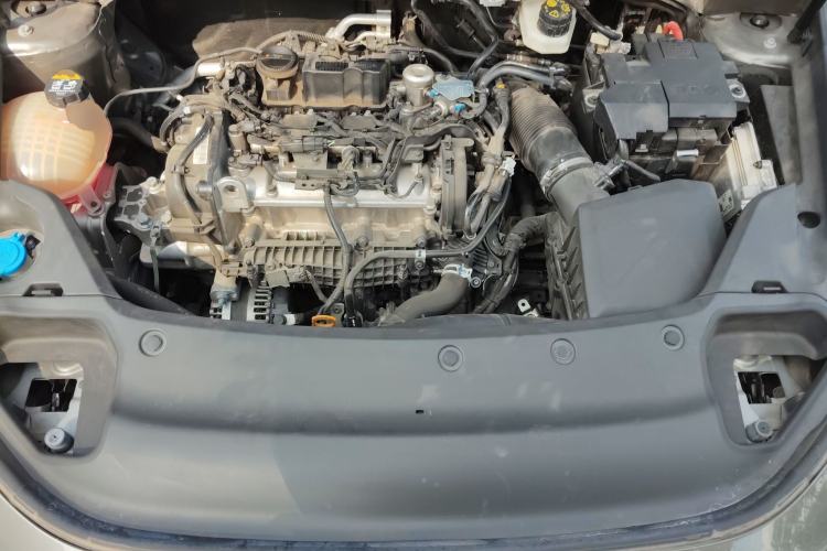 Used Lynk & Co 03 2022 1.5TD DCT JingPro Engine Bay