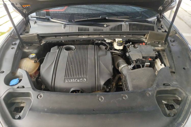 Used Lynk & Co 03 2022 1.5TD DCT JingPro Engine Bay