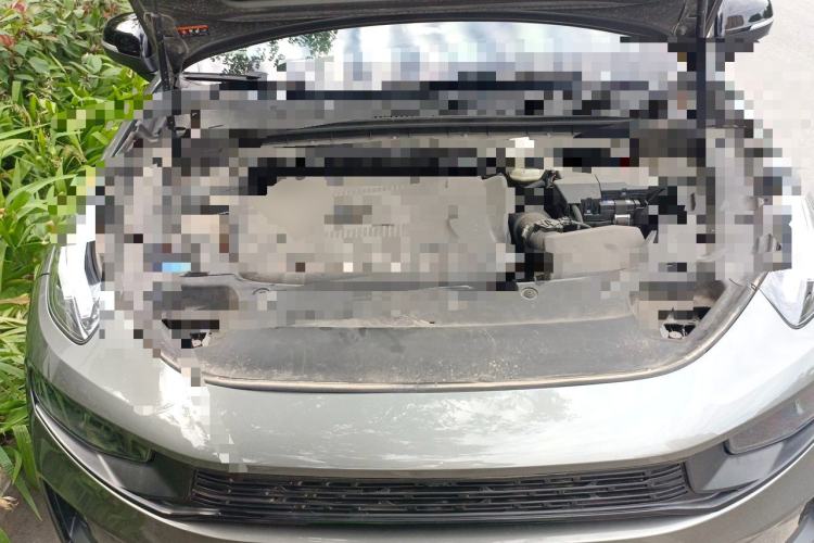 Used Lynk & Co 03 2022 2.0TD DCT JingPro Engine Bay