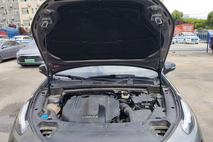Used Lynk & Co 03 2022 1.5TD DCT JingPlus Engine Bay
