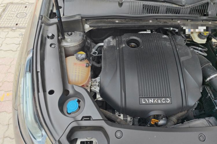 Used Lynk & Co 03 2022 1.5TD DCT JingPlus Engine Bay Right