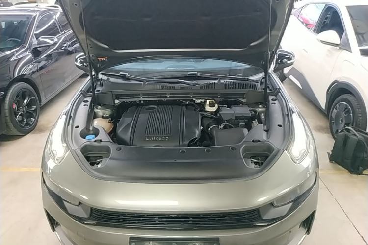 Used Lynk & Co 03 2022 1.5TD DCT JingPro Engine Bay