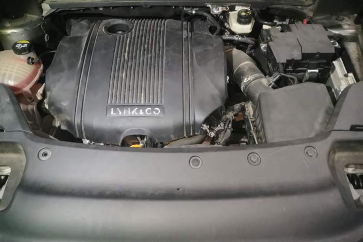 Used Lynk & Co 03 2022 1.5TD DCT JingPro Engine Bay