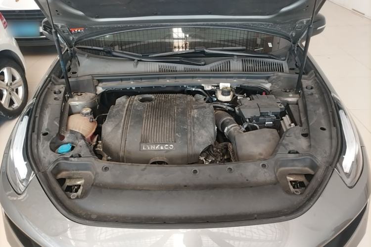 Used Lynk & Co 03 2022 1.5TD DCT JingPro Engine Bay