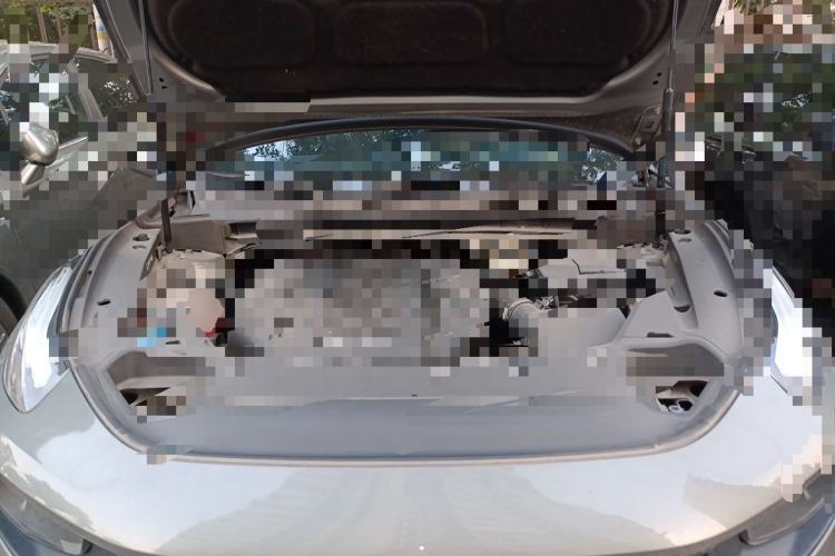 Used Lynk & Co 03 2022 1.5TD DCT JingPro Engine Bay