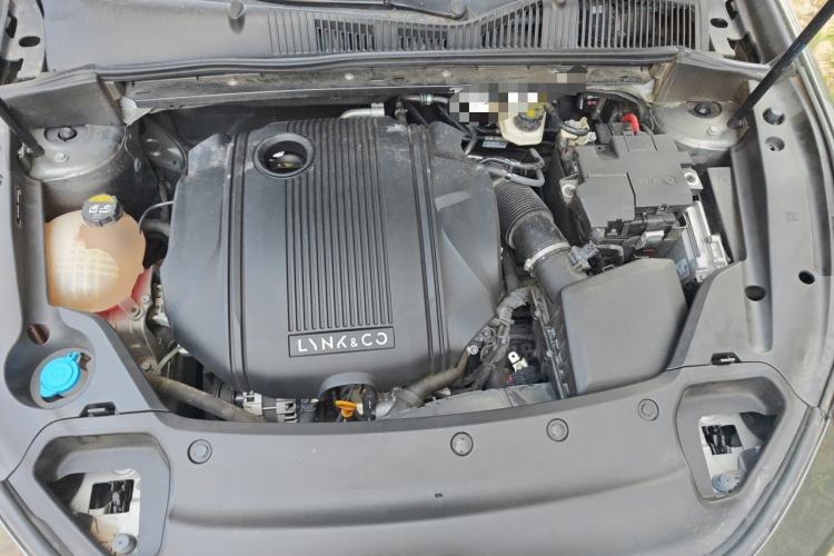 Used Lynk & Co 03 2022 1.5TD DCT JingPlus Engine Bay
