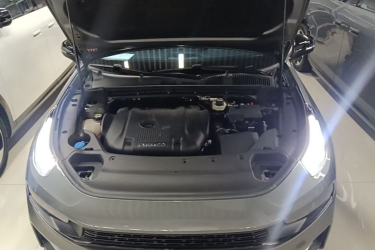 Used Lynk & Co 03 2022 2.0TD DCT JingPro Engine Bay